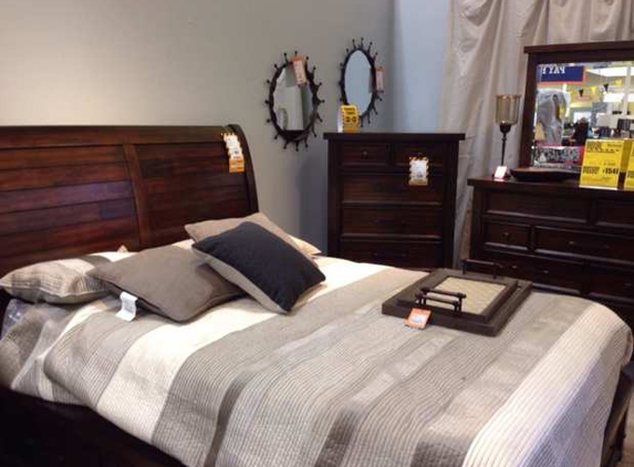 Weekends Only Furniture & Mattress - Manchester, MO