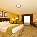 Holiday Inn Express & Suites Williston by IHG - Hotels