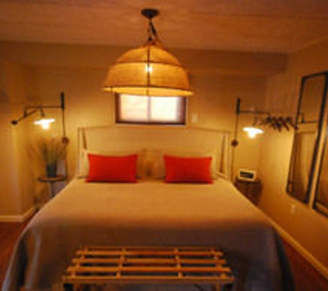 Small Batch Lodging - Granville, OH