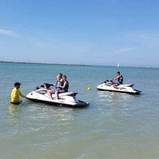 Makin Waves - Clearwater Beach, FL