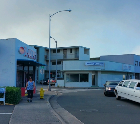 Nanding's Bakery - Honolulu, HI