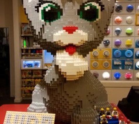 The LEGO® Store Gurnee Mills - Gurnee, IL