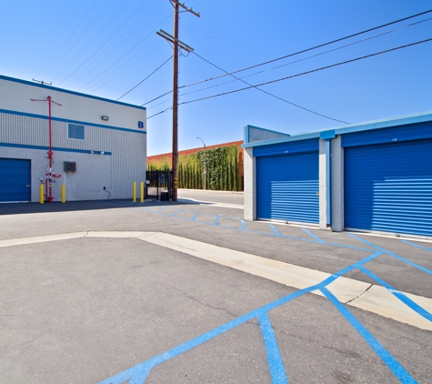 us-storage centers - Harbor City, CA