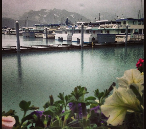 Ray's Waterfront - Seward, AK