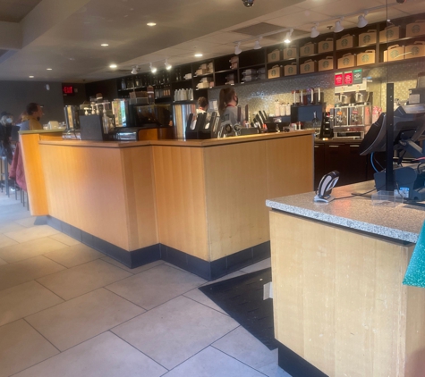 Starbucks Coffee - West Haven, CT