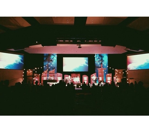 The Grove Community Church - Riverside, CA