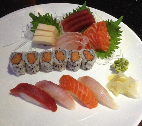 Umi Japanese Steakhouse & Sushi Bar - Victor, NY