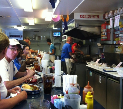 Harold's Diner - Hilton Head, SC