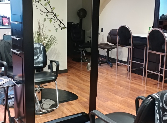 ROOTS Hair Salon LLC - Sheboygan, WI