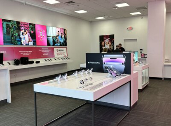 T-Mobile - Methuen, MA