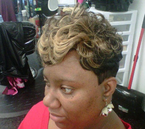 Styling Iconz Beauty Lounge - Charlotte, NC