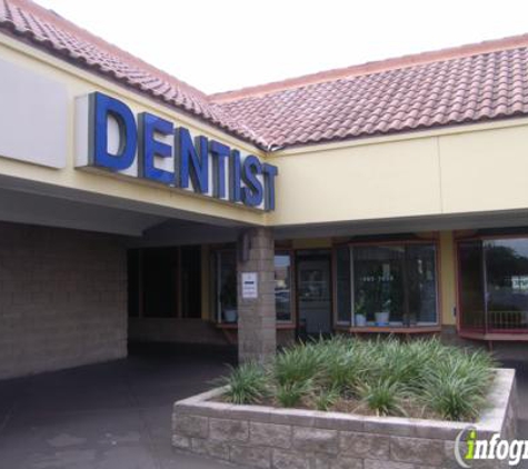 Meeker Eric DDS - Eustis, FL