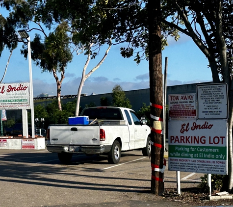 El Indio Mexican Restaurant - Sanford, FL. Outdoor free parking across the street. June 2024