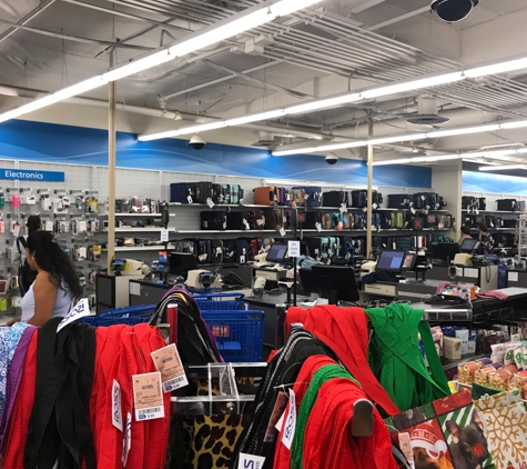 Ross Dress for Less - Los Angeles, CA