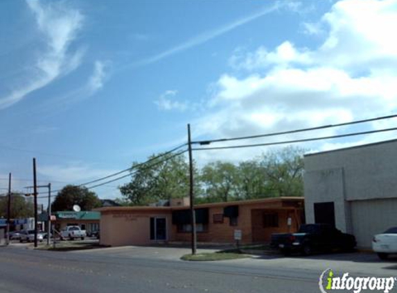 Raetzsch Thomas Medical Clinic - Seguin, TX