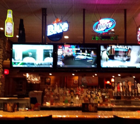 Smokey Bones Bar & Fire Grill - Maumee, OH