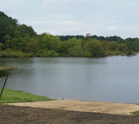 McGee's Landing - Hemphill, TX. Single Boat Ramp Accommodates all Boats