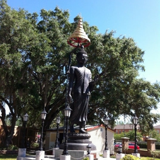 Wat Florida Dhammaram - Kissimmee, FL