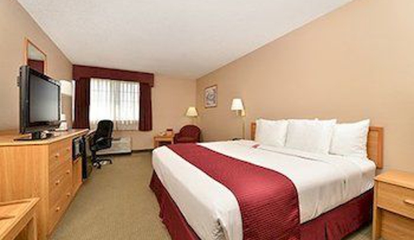 Econo Lodge - Blackwell, OK