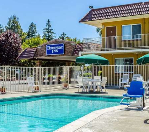 Rodeway Inn - Rohnert Park, CA