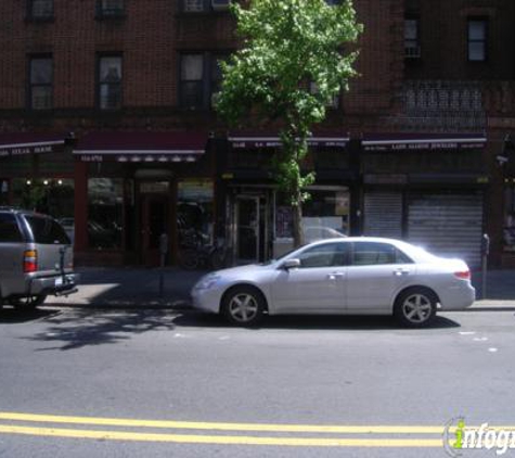 La Boina Roja - Jackson Heights, NY