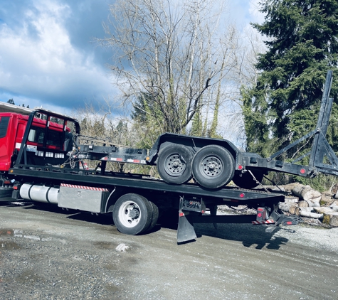 Lion Towing LLC - Seattle, WA. Towing service Trailer