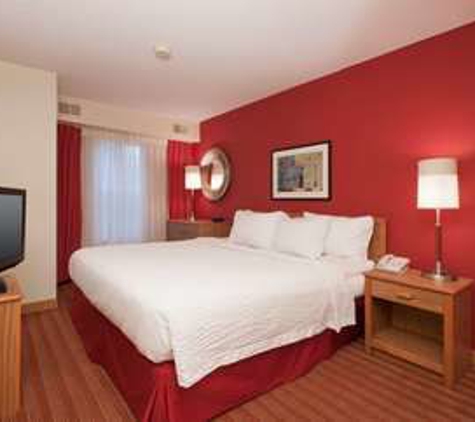 Residence Inn by Marriott Davenport - Davenport, IA