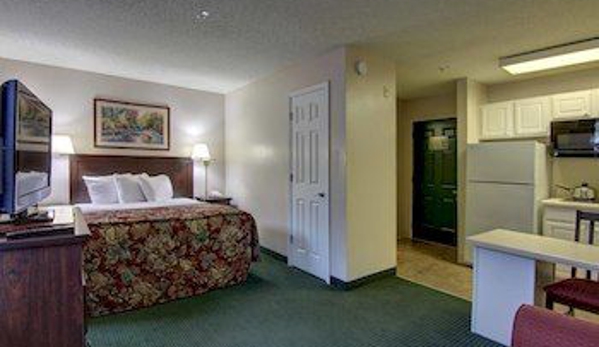 InTown Suites - Marietta, GA