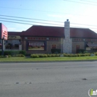 Anyway's Chicago Restaurant & Pub