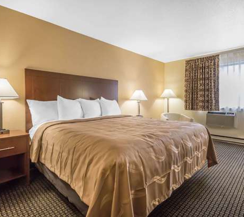 Quality Inn - Janesville, WI