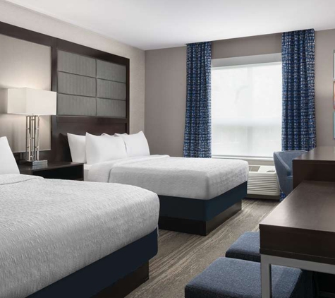 Hampton Inn & Suites Worcester - Worcester, MA