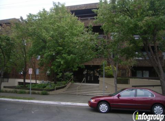 Amistad House - Berkeley, CA