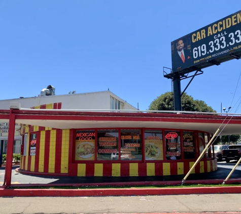 It's A Taco Shop Mexican Food - San Diego, CA. May 12, 2022