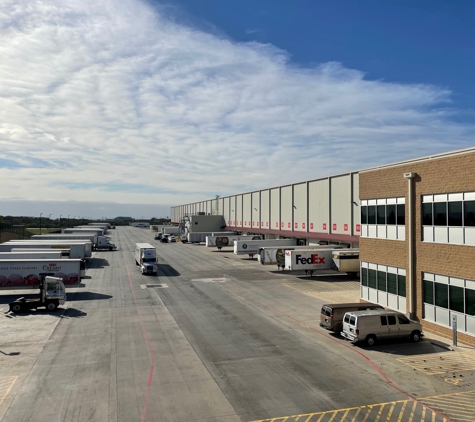 H-E-B Super Regional - Partner/Visitor Entrance (No Trucks) - San Antonio, TX