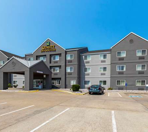 Quality Inn & Suites Keokuk North - Keokuk, IA