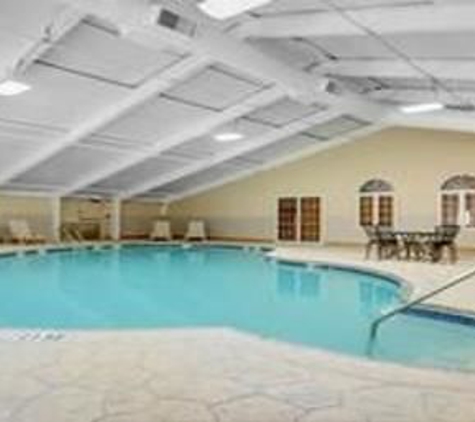 Days Hotel by Wyndham Toms River Jersey Shore - Toms River, NJ