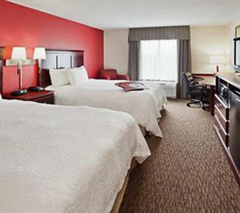 Hampton Inn & Suites Millington - Millington, TN