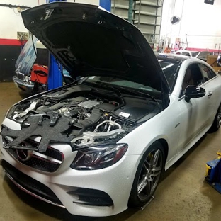 Georgetown Auto Service ( at Potomac Yards ) - Alexandria, VA. European Automotive service repairs Mercedes Benz