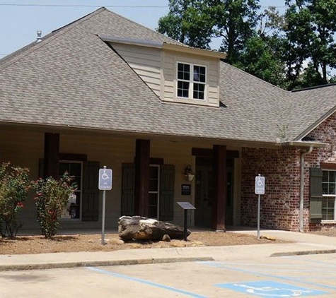 Melton Veterinary Hospital - Bastrop, LA