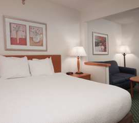 Fairfield Inn & Suites - Minneapolis, MN