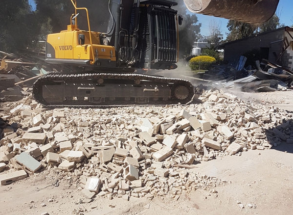 SJR Demolition & Earthmovin - Horsham, VIC
