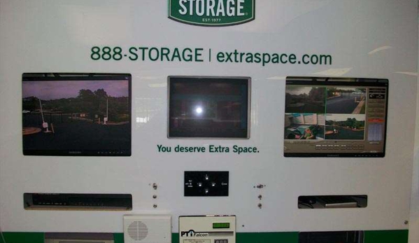 Extra Space Storage - Sterling, VA