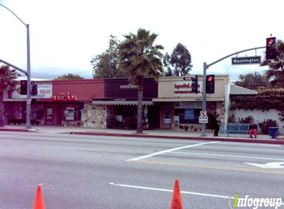 Essential Chocolate Desserts - Culver City, CA