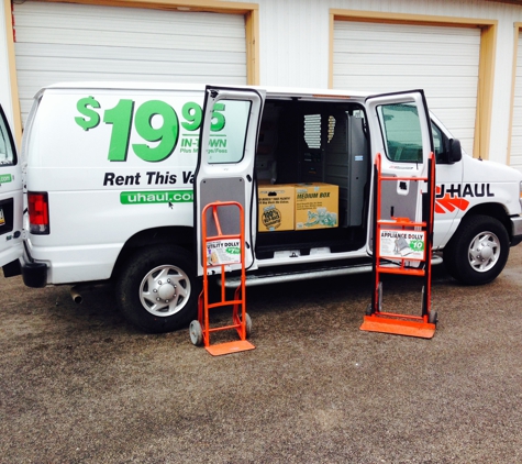 U-Haul Moving & Storage at Centerpointe Mall - Grand Rapids, MI