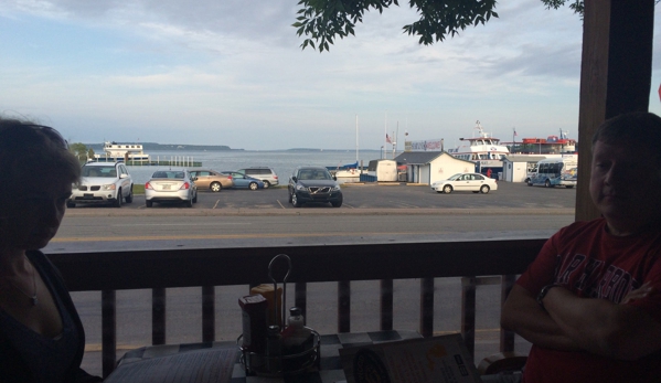 Driftwood Restaurant & Sports Bar - Saint Ignace, MI