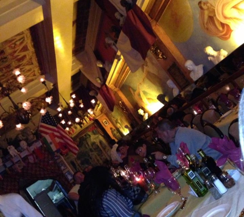 Mona Lisa Restaurant - San Francisco, CA