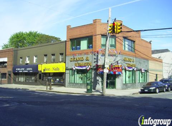 Maspeth Diner - Maspeth, NY