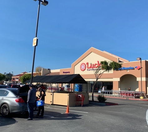 Lucky Supermarket - San Bruno, CA