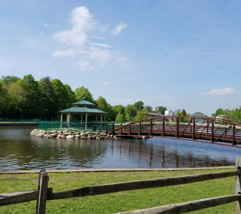 Dahnerts Lake County Park - Garfield, NJ