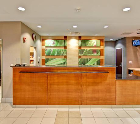 SpringHill Suites Fresno - Fresno, CA